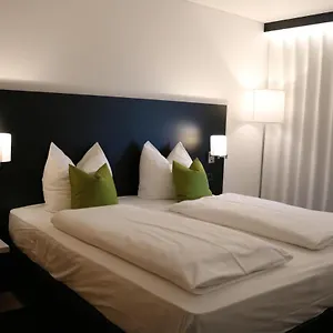 https://nu-hotel.com-bavaria.com