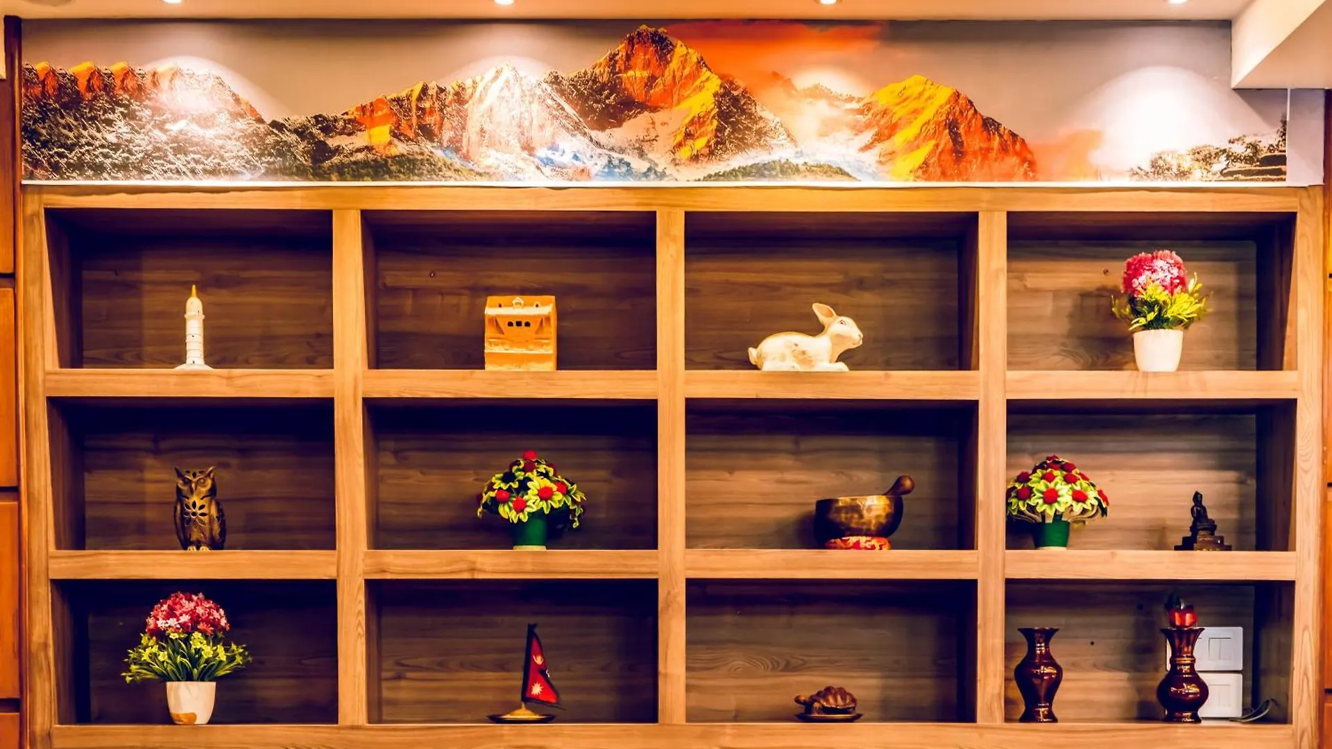 Magnificent Hotel Kathmandu 3*,